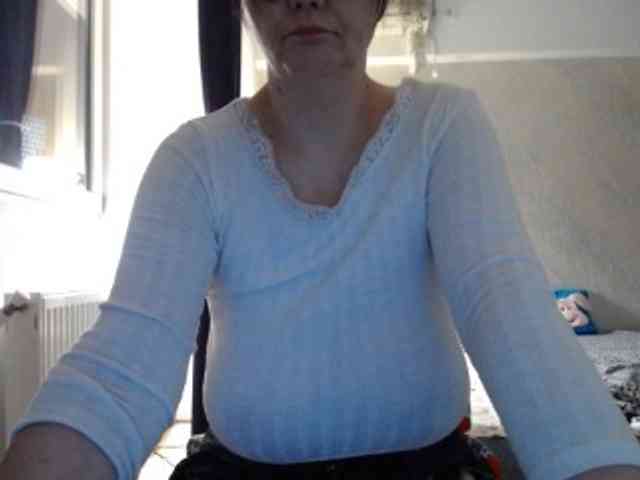 mary-x webcam