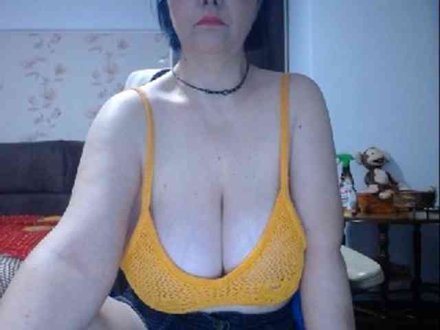 mary-x webcam