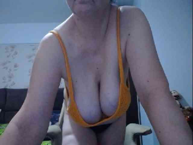 mary-x webcam