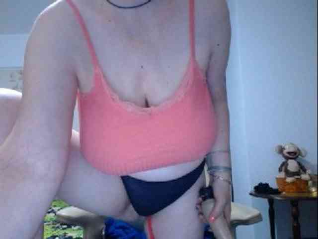 mary-x webcam