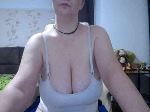 mary-x webcam