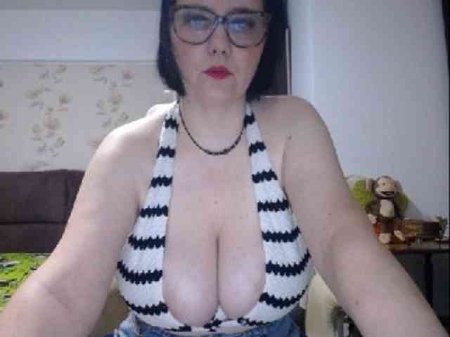 mary-x webcam