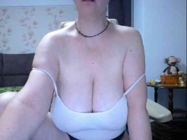 mary-x webcam