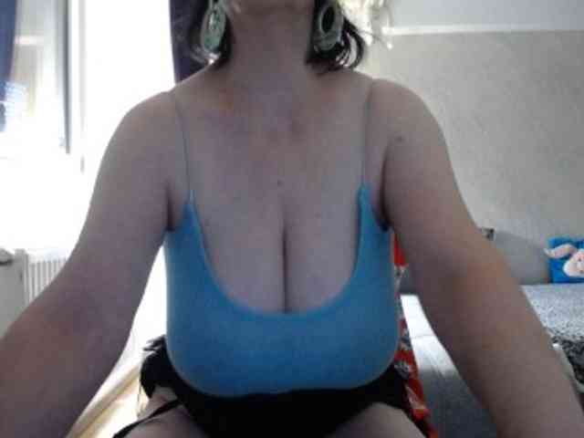 mary-x webcam