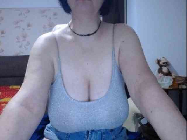 mary-x webcam