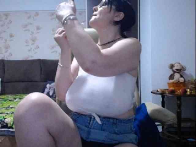 mary-x webcam