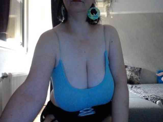 mary-x webcam