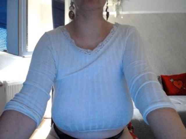 mary-x webcam