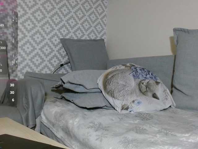 albinochka44 live cam on BongaCams
