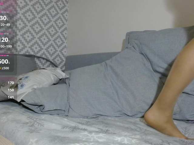 albinochka44 live cam on BongaCams