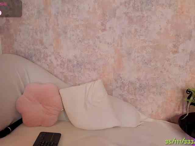 VanessaFox__ webcam