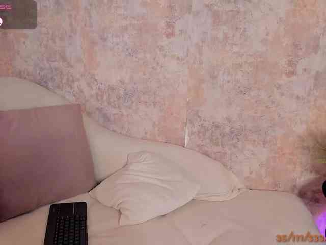 VanessaFox__ webcam