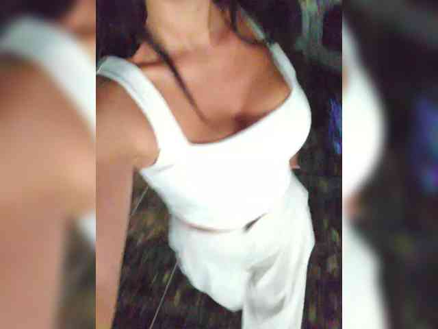 VanessaFox__ webcam