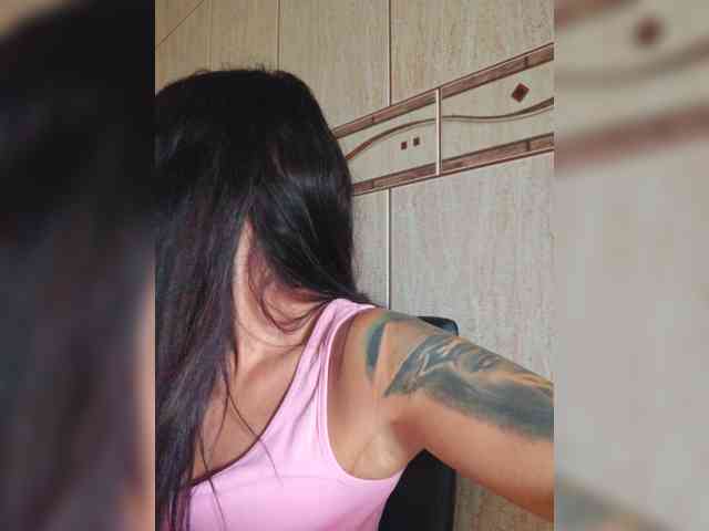 VanessaFox__ webcam