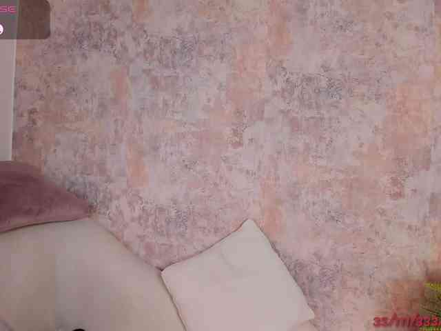 VanessaFox__ webcam