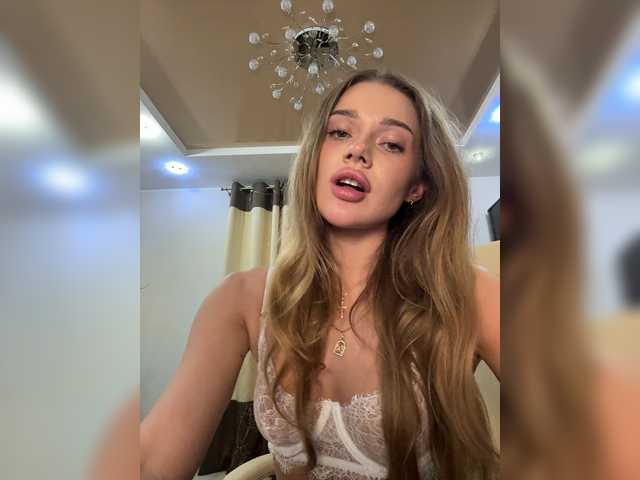 KatrineStorm live cam on BongaCams
