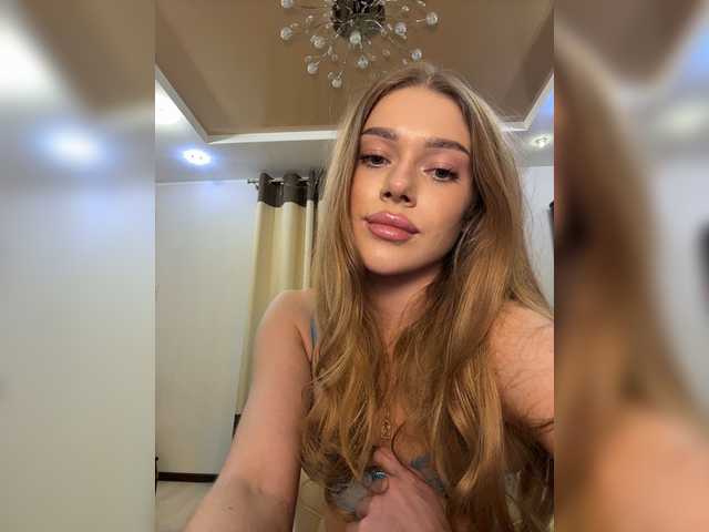 KatrineStorm live cam on BongaCams