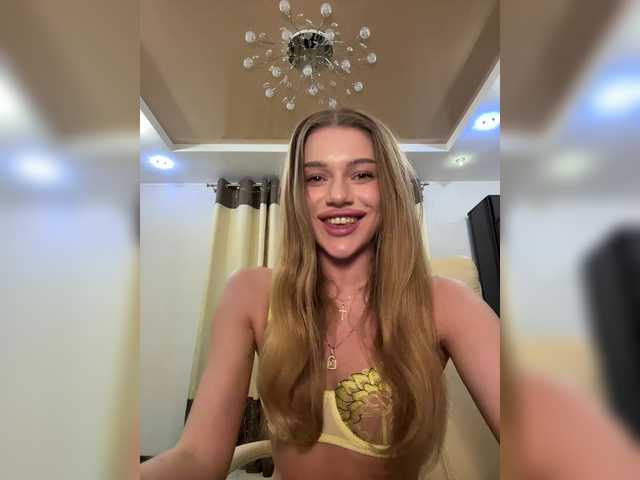 Live трансляция KATIOIIIA - Runet.cam