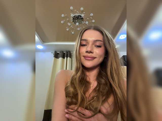 Live трансляция KATIOIIIA - Runet.cam