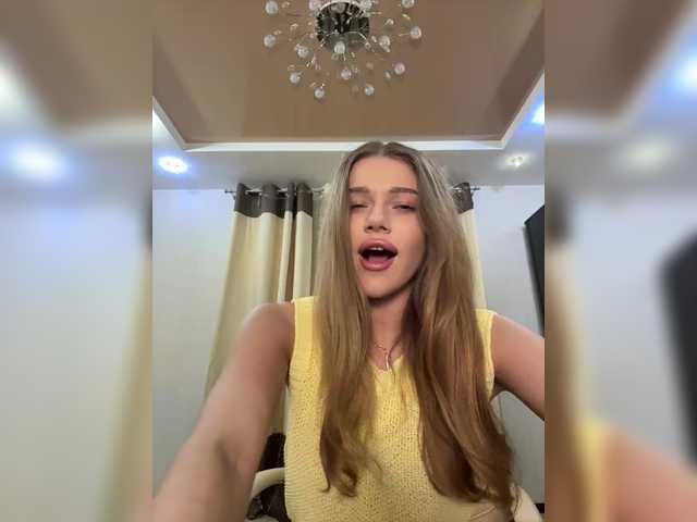 модель KatrineStorm