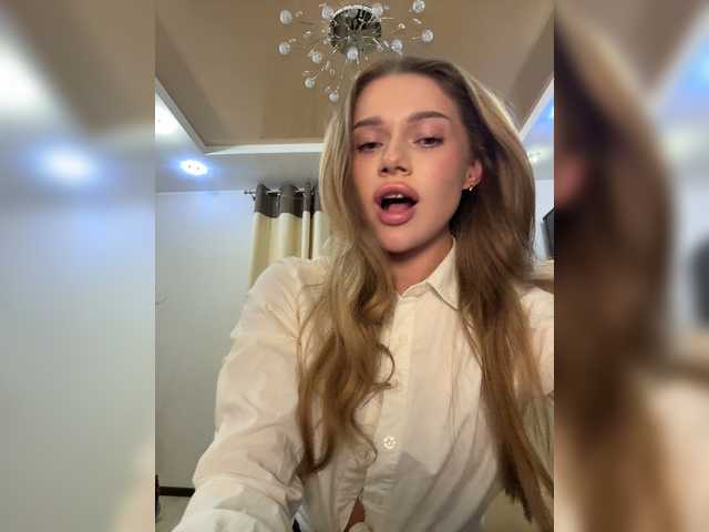 KatrineStorm live webcam show