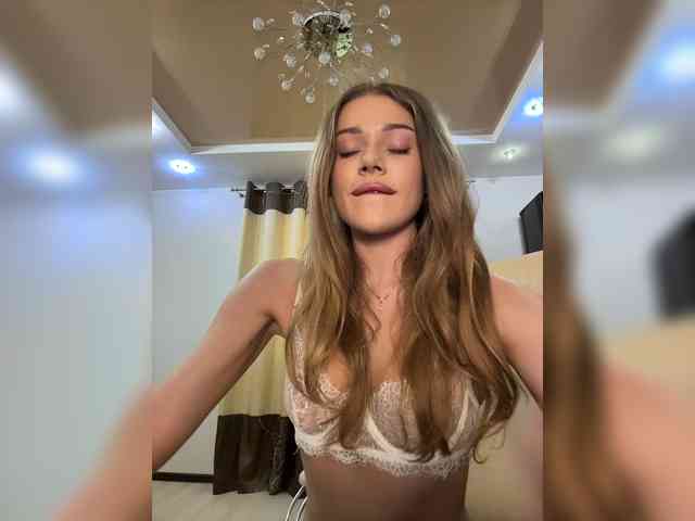KATIOIIIA webcam