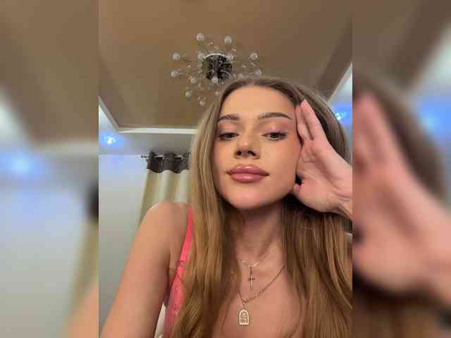 KATIOIIIA webcam