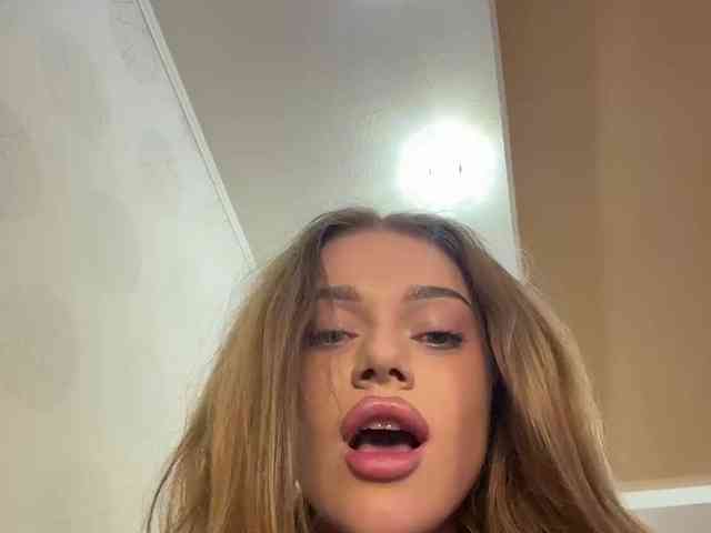 KATIOIIIA webcam