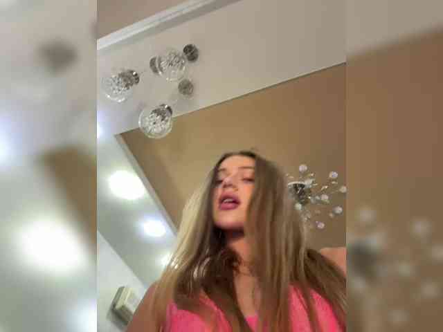 KATIOIIIA webcam