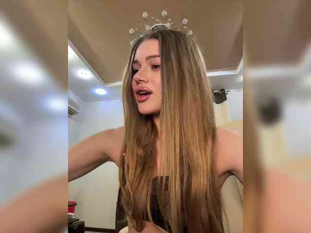 KATIOIIIA webcam
