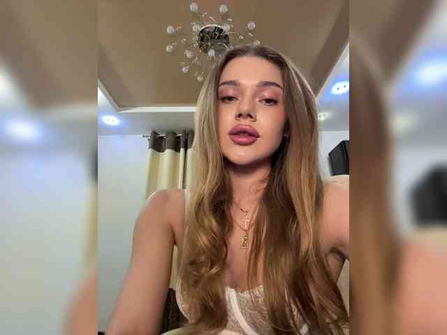 KATIOIIIA webcam
