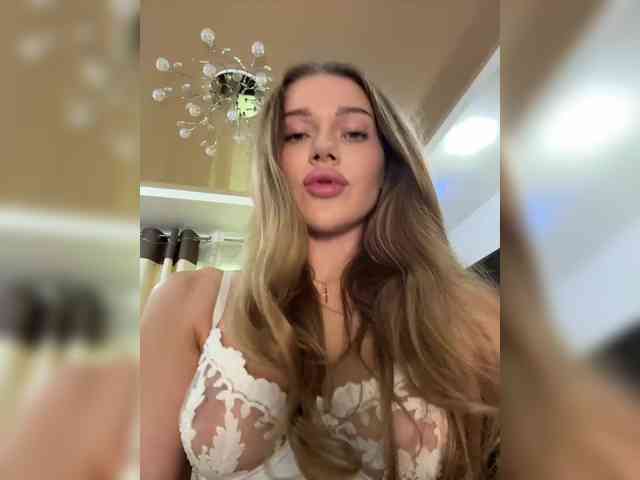 KATIOIIIA webcam