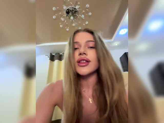 KATIOIIIA webcam
