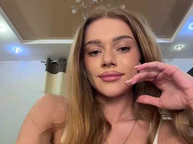KATIOIIIA webcam