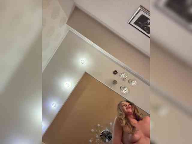 KATIOIIIA webcam