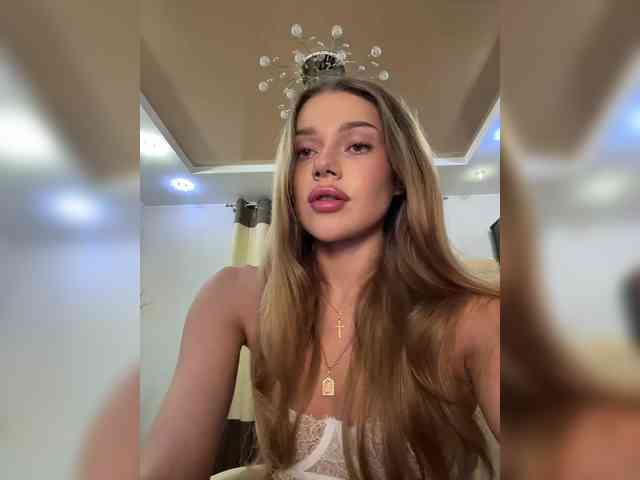 KATIOIIIA webcam
