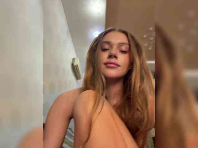 KATIOIIIA webcam