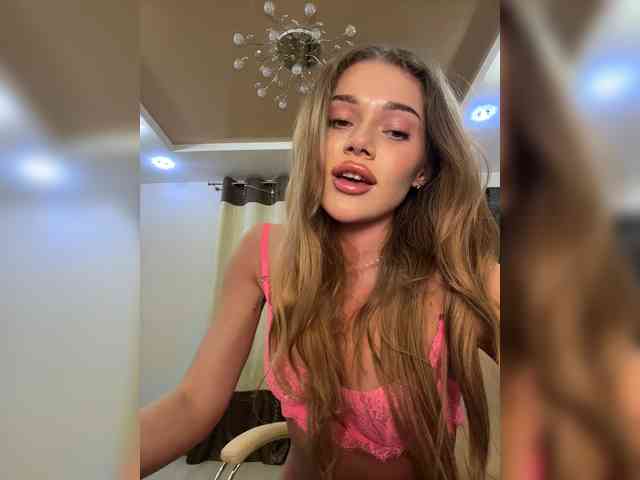 KATIOIIIA webcam