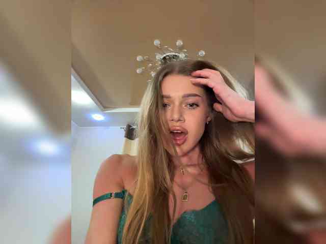 KATIOIIIA webcam