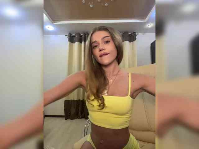 KATIOIIIA webcam