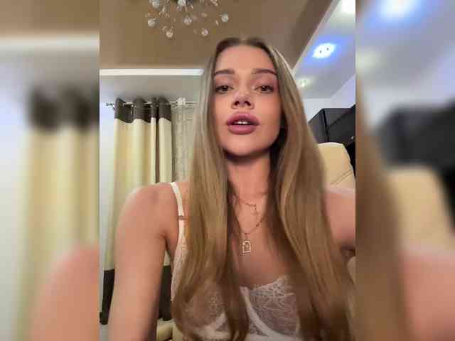 KATIOIIIA webcam