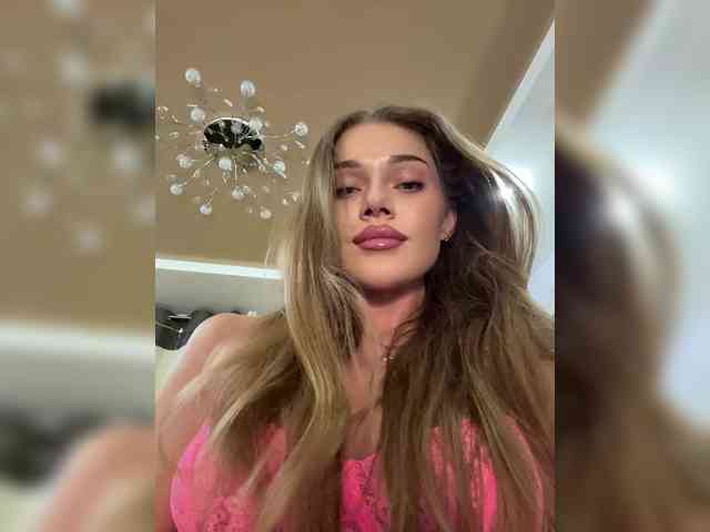 KATIOIIIA webcam