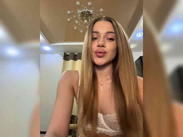 KATIOIIIA webcam