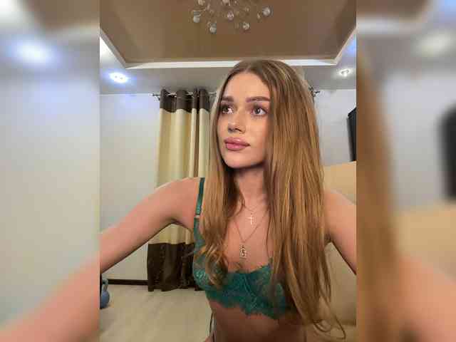 KATIOIIIA webcam