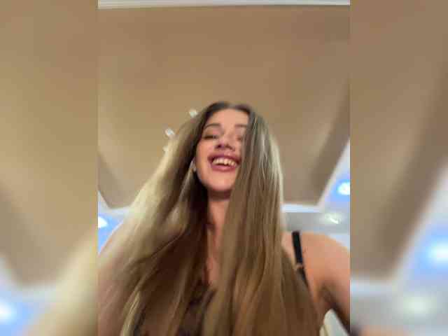 KATIOIIIA webcam