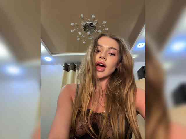 KATIOIIIA webcam