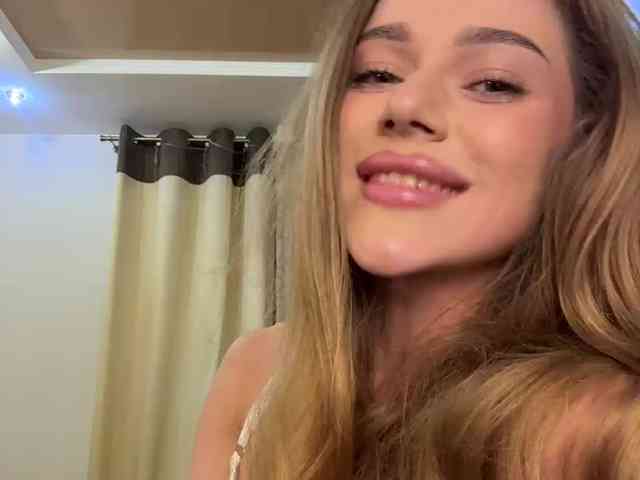 KATIOIIIA webcam