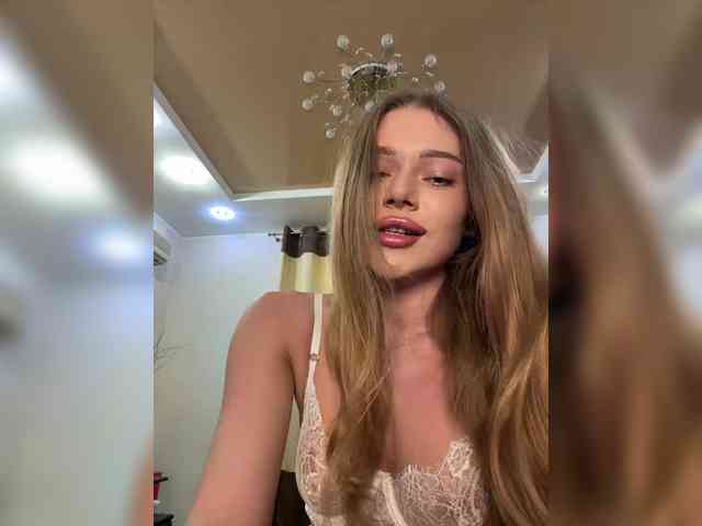 KATIOIIIA webcam