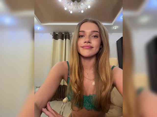 KATIOIIIA webcam