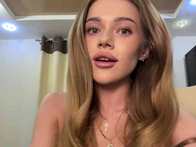 KATIOIIIA webcam
